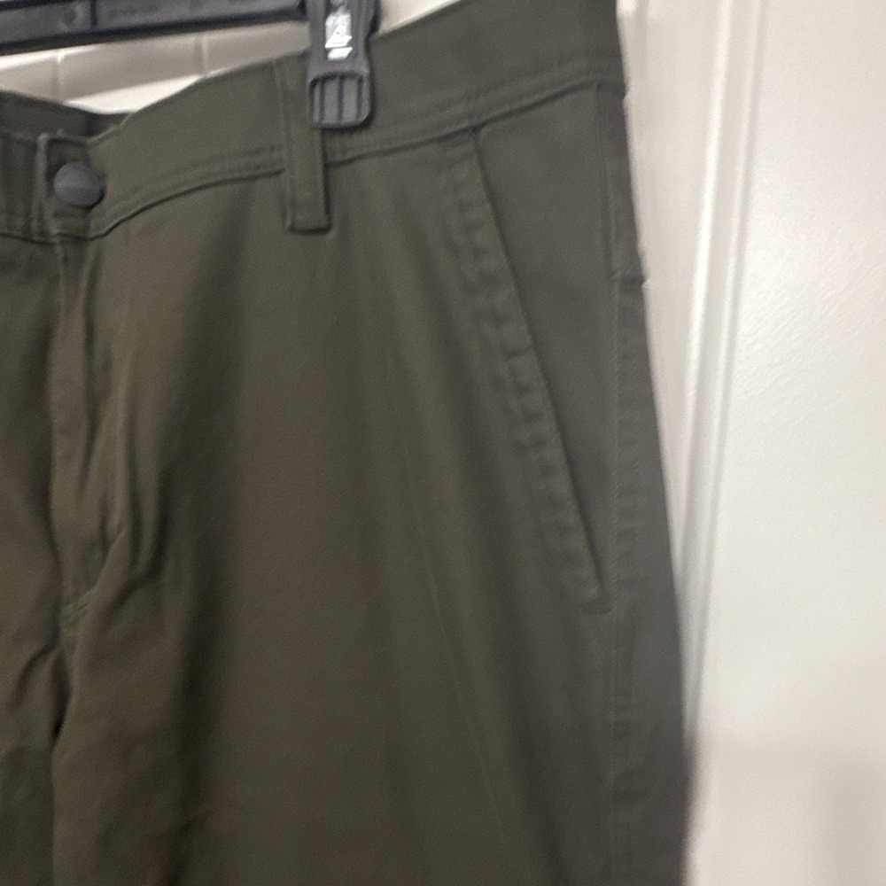 Weatherproof Men's Olive Twill Stretch Cargo Pants Flat Front Tapered 38W NWOT - Picture 3 of 11